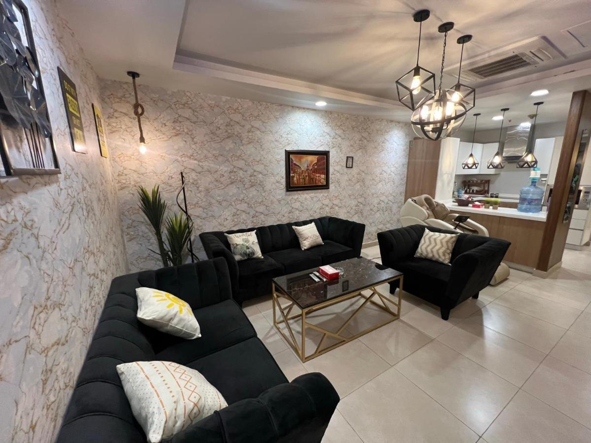 Sunset Luxury Gold Crest Mall Residency Lahor Dış mekan fotoğraf