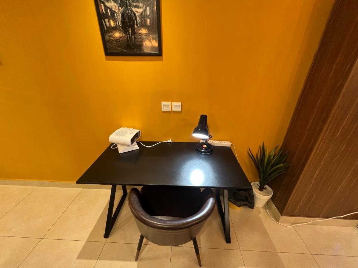 Sunset Luxury Gold Crest Mall Residency Lahor Dış mekan fotoğraf