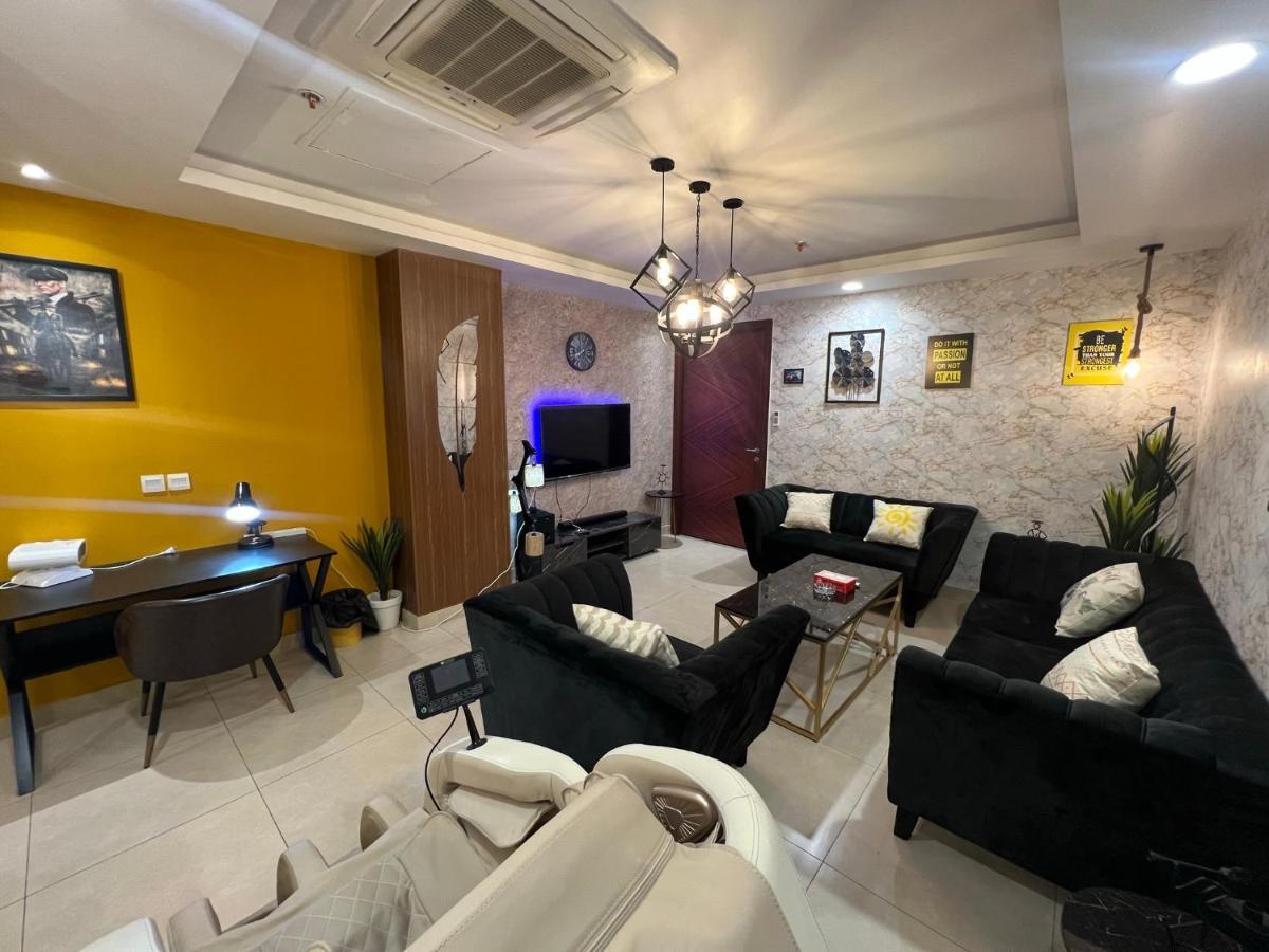 Sunset Luxury Gold Crest Mall Residency Lahor Dış mekan fotoğraf
