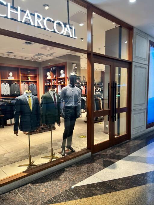 Sunset Luxury Gold Crest Mall Residency Lahor Dış mekan fotoğraf